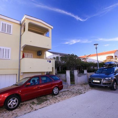 Apartments Franc Povljana Exterior photo